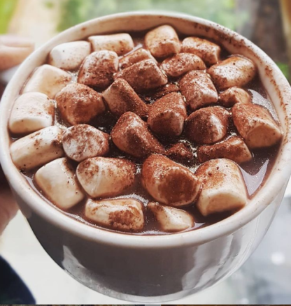 Mug of Luxury Vegan Hot Chocolate & Marshmallows
